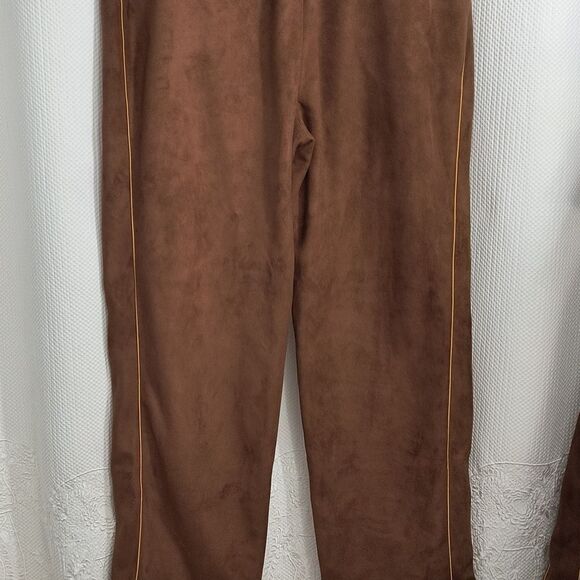 LUXX - D Velour Track Suit Men's - Picture 8 of 9